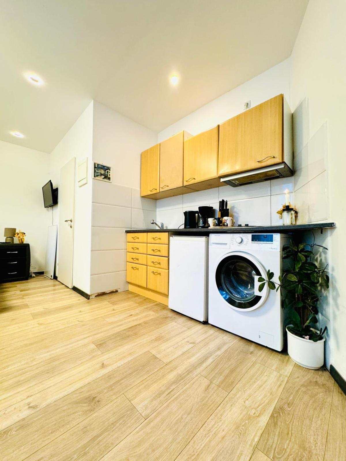 King - 10 Mins Walk From Downtown Appartement
